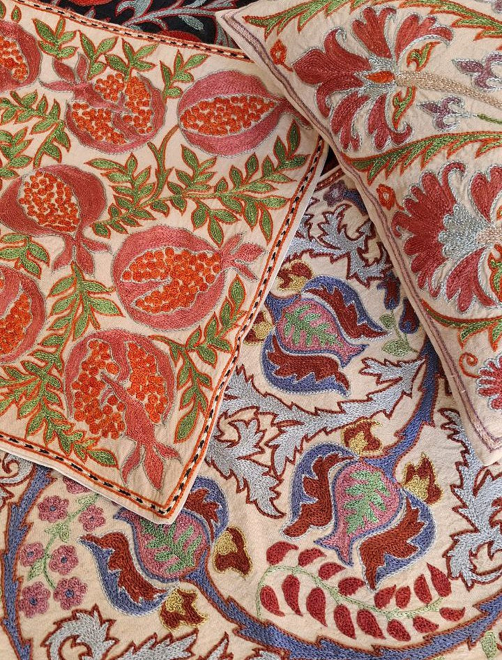 Hand embroidered Suzani Pillow, Suzani cushion, Decorative Pillow, pillow case, Handmade Suzani Pillow Cover from Uzbekistan