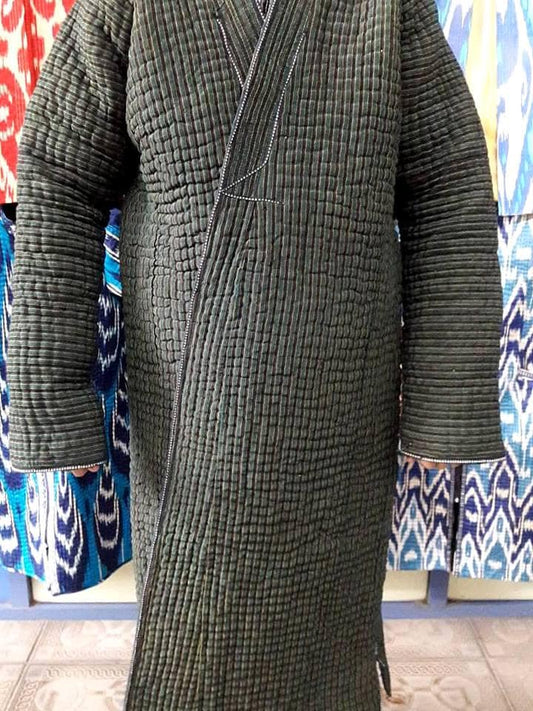 Uzbek handmade warm quilted bekasam chapan, coat, robe .Unisex, free size.
