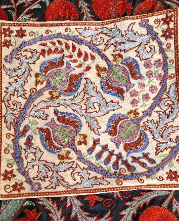 Hand embroidered Suzani Pillow, Suzani cushion, Decorative Pillow, pillow case, Handmade Suzani Pillow Cover from Uzbekistan