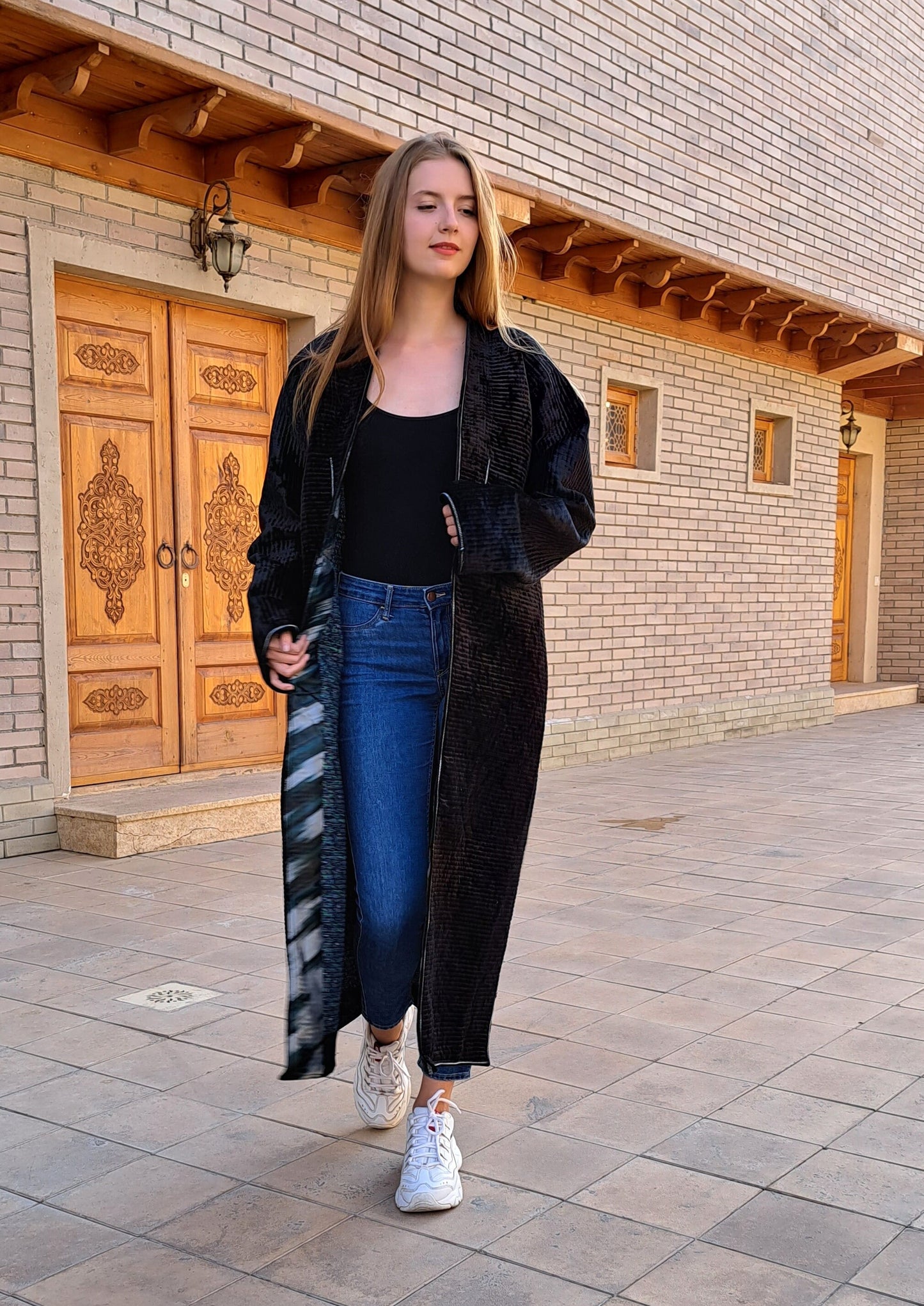 Uzbek silk velvet warm quilted chapan,coat,robe .Unisex,free size.