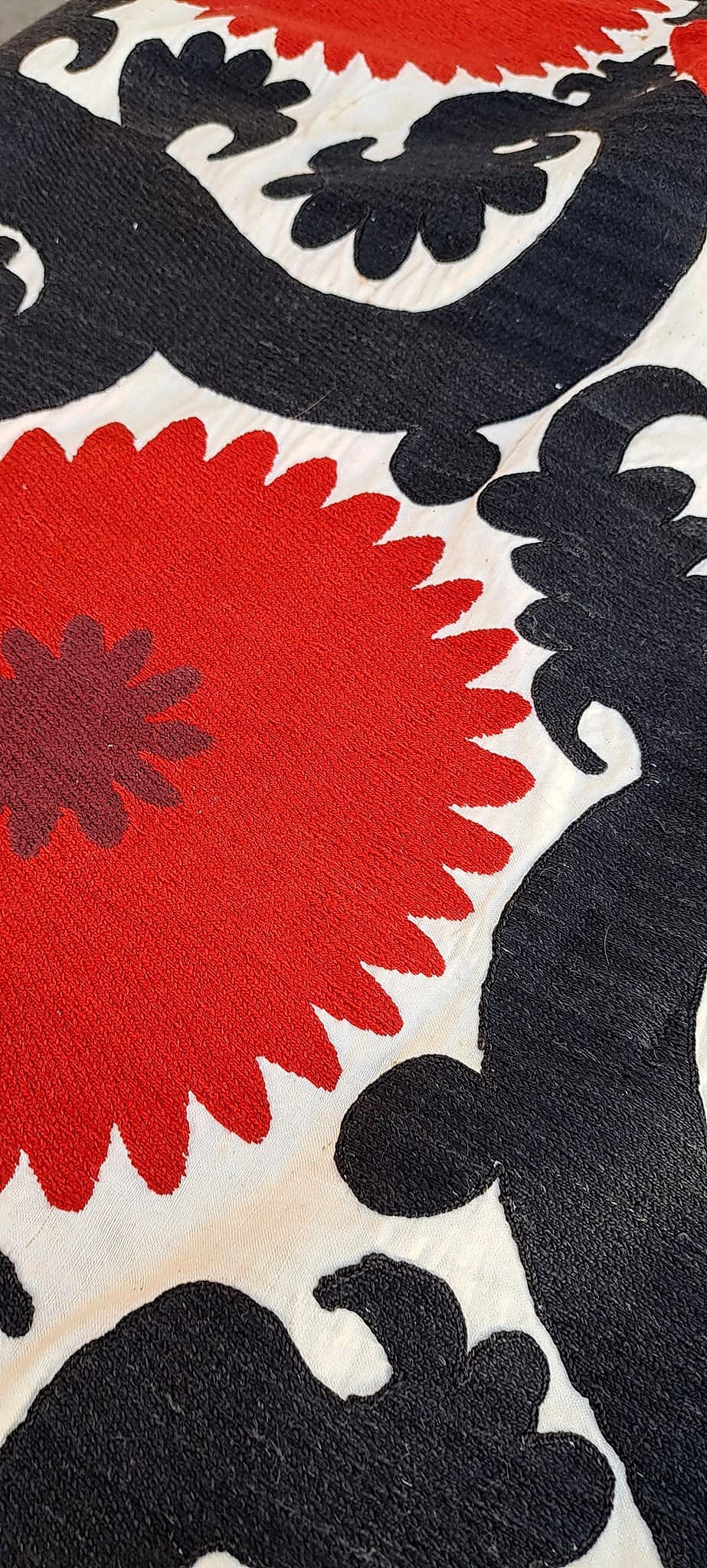 Rare Vintage Uzbek  hand embroidery Suzani from Samarkand .Tablecloth, Wall hanging, Bedspread,Bedcover.