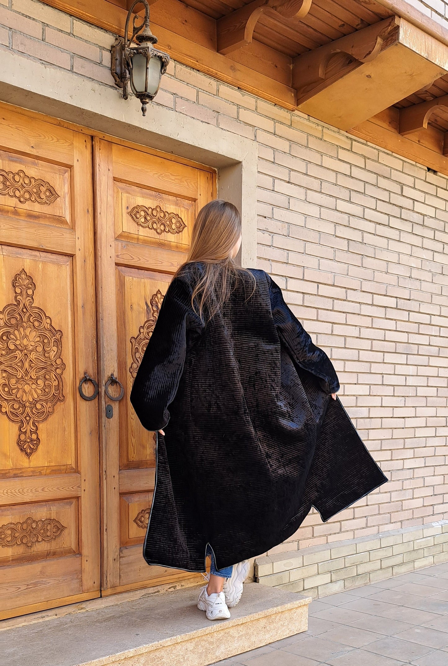 Uzbek silk velvet warm quilted chapan,coat,robe .Unisex,free size.