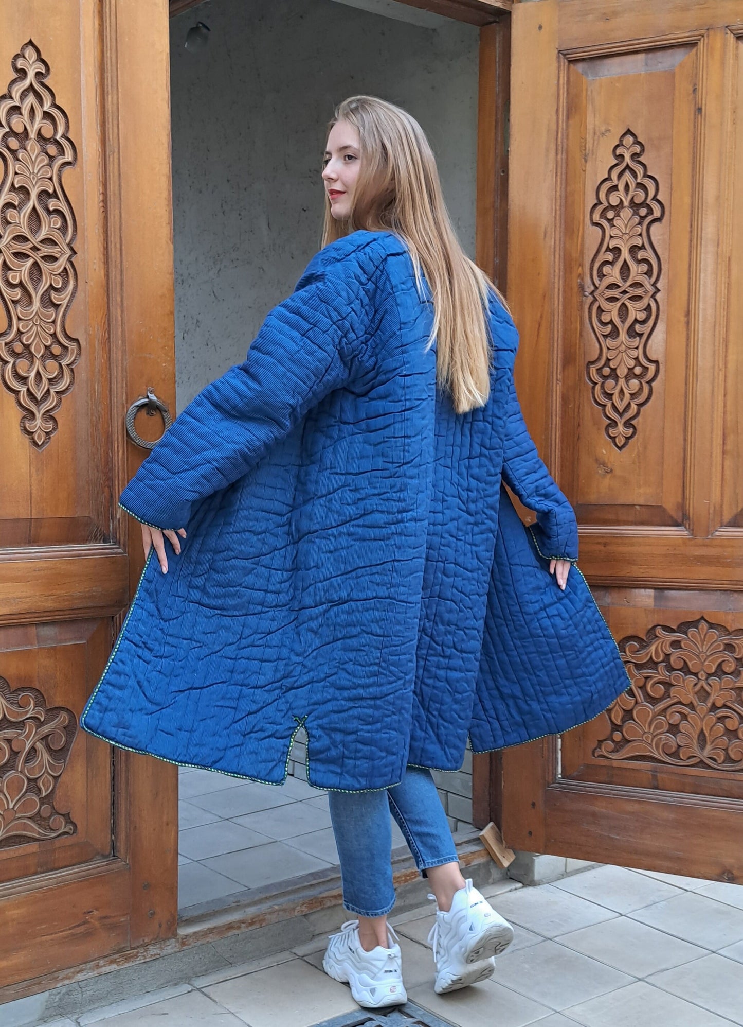 Uzbek handmade warm quilted chapan, coat, robe from a vintage bekasam fabric. Unisex, free size.