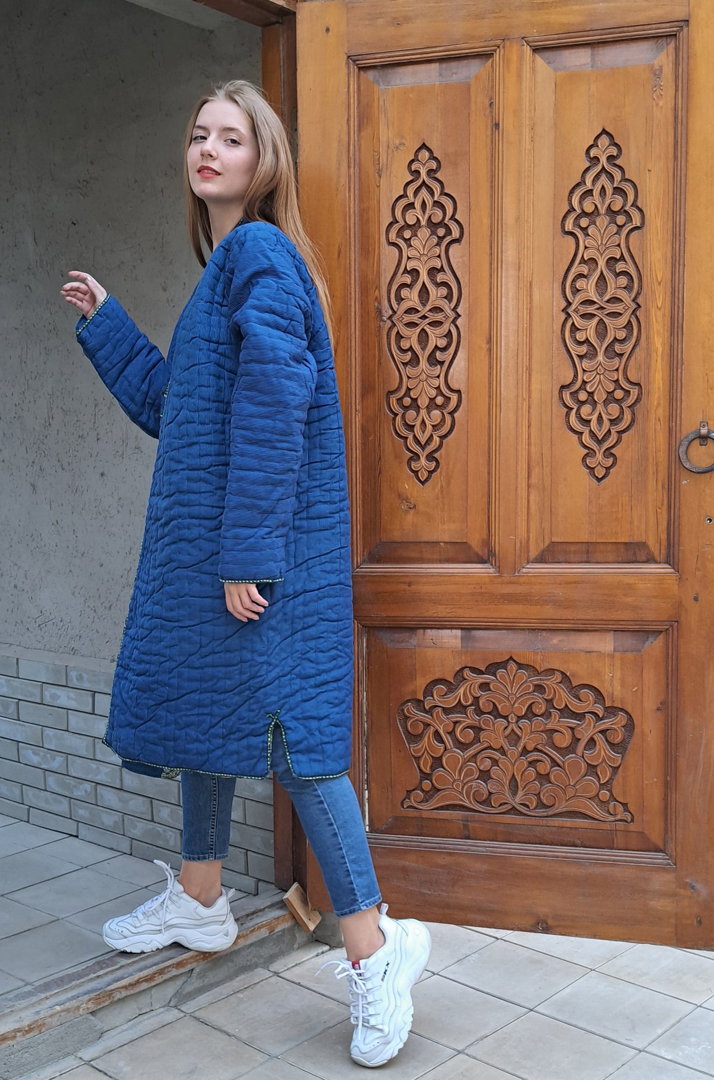 Uzbek handmade warm quilted chapan, coat, robe from a vintage bekasam fabric. Unisex, free size.