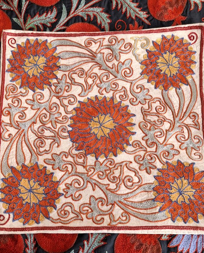 Suzani handmade pillow, pillow case,pillow cover from Uzbekistan.Decorative hand embroidery cushions