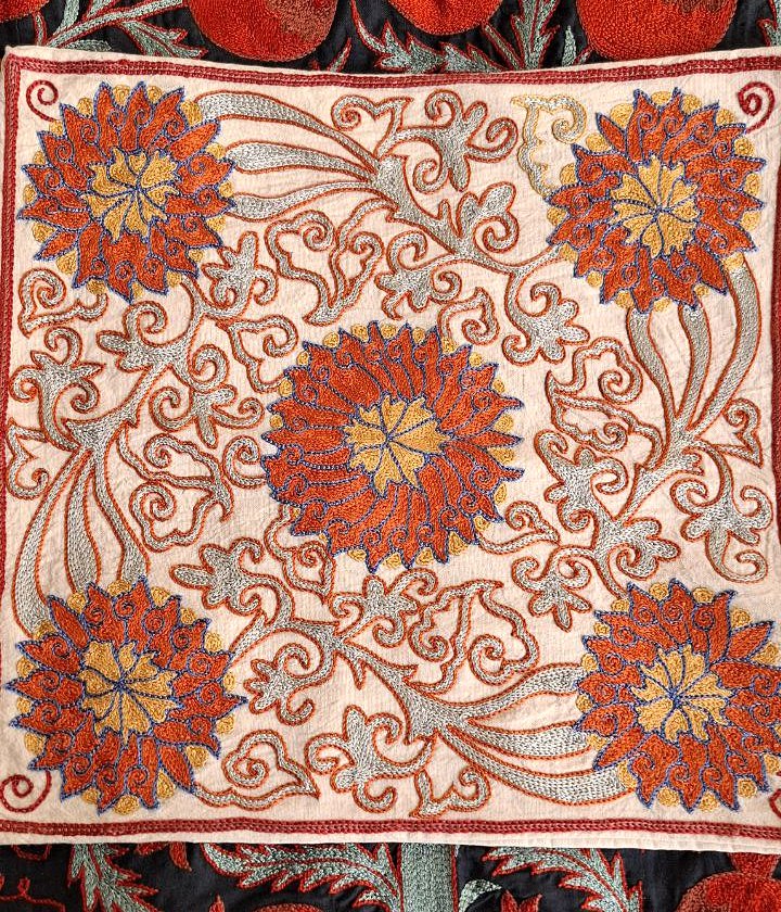 Suzani handmade pillow, pillow case,pillow cover from Uzbekistan.Decorative hand embroidery cushions