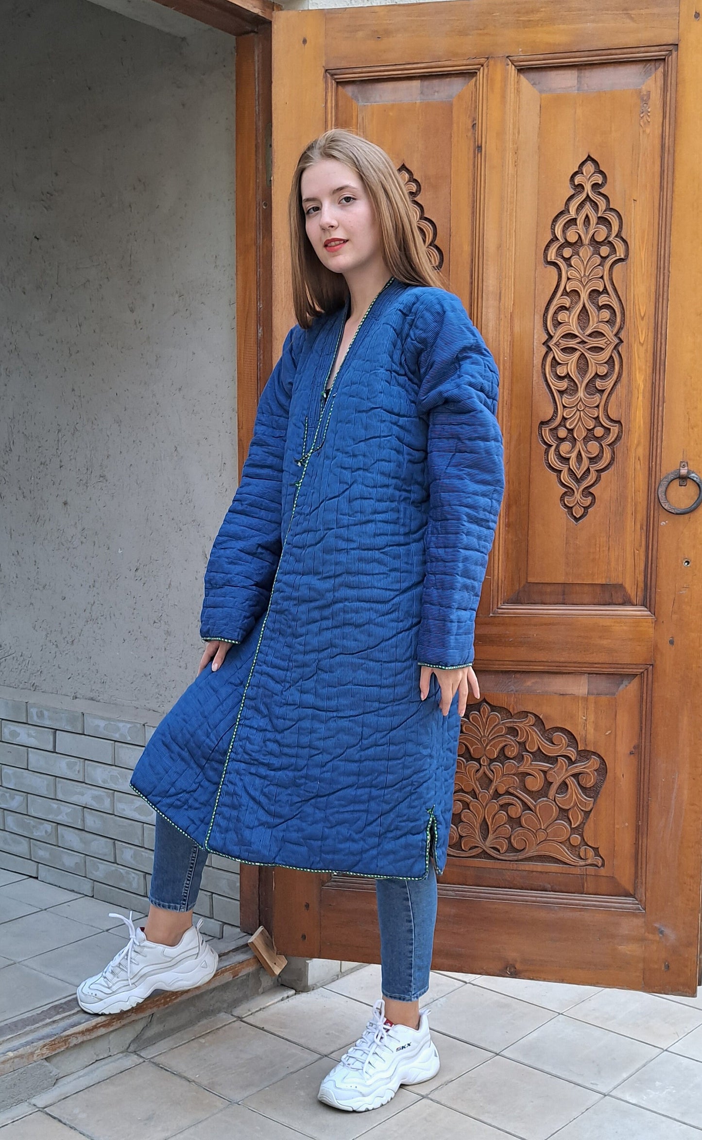 Uzbek handmade warm quilted chapan, coat, robe from a vintage bekasam fabric. Unisex, free size.