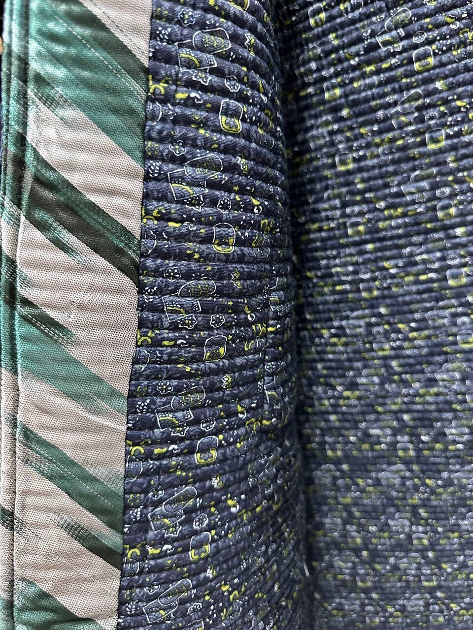 Uzbek handmade warm quilted silk velvet chapan, coat, robe .Unisex, free size.