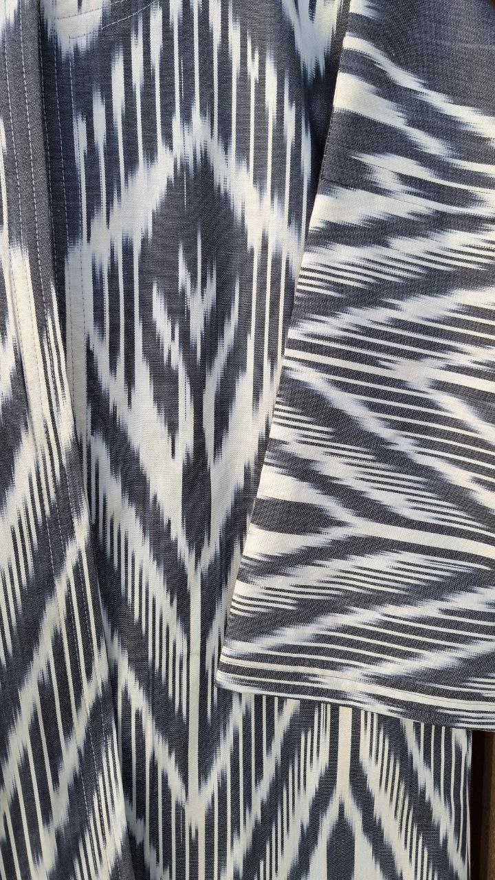 Handwoven Ikat Chapan,coat,robe, jacket. Hand-dyed, hand loomed natural ikat from Uzbekistan.